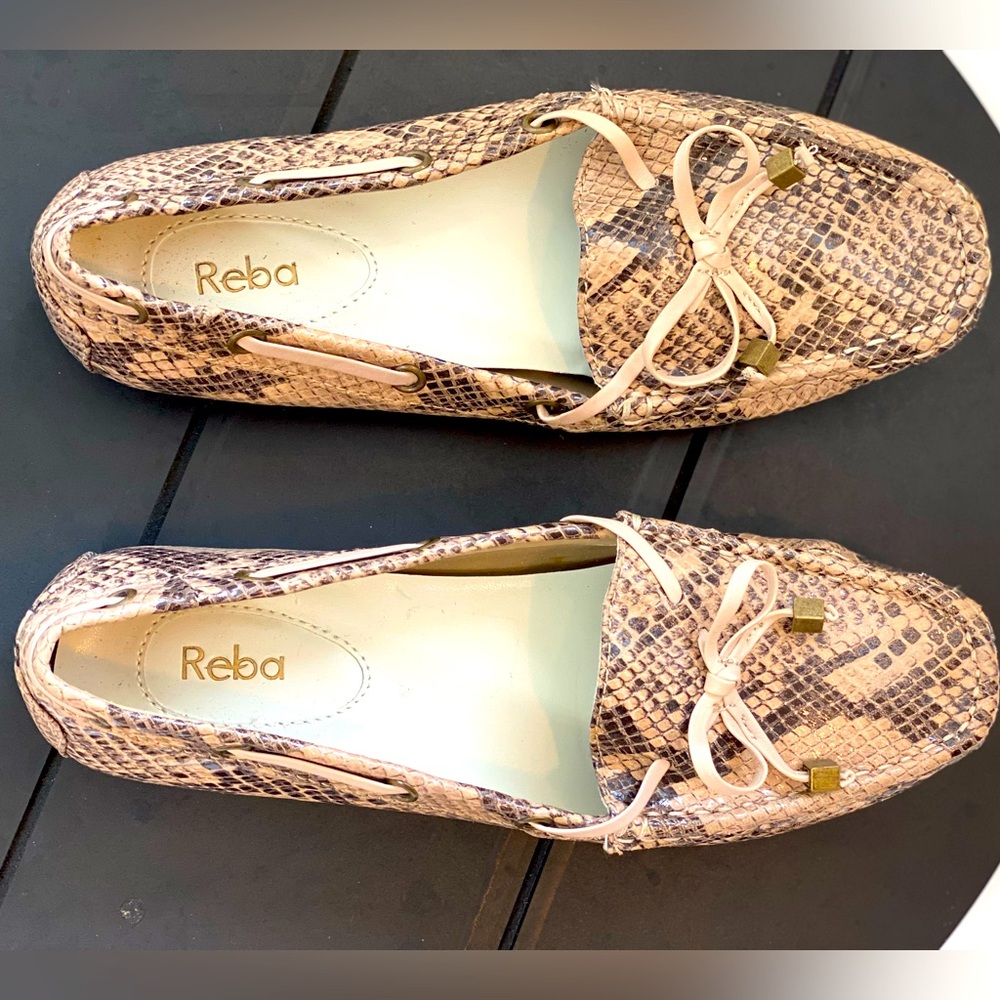Reba…..Snake skin comfortable flat slip on shoes - Picture 1 of 6